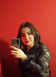 Snow Wight 🫦 - puta in Beirut Photo 5 of 5