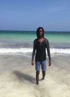 Soa - Acompañantes masculino in Nairobi Photo 1 of 3