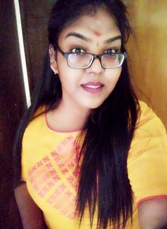 Soapana - Transsexual escort in Thiruvananthapuram Photo 9 of 10