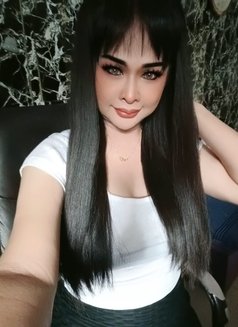 Ladyboy Riyadh - Transsexual escort in Riyadh Photo 2 of 8