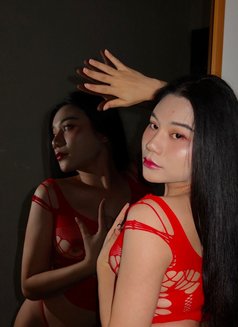 Soda Massage and sex full services - Acompañantes transexual in Riyadh Photo 6 of 7