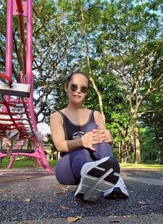 Soda - puta in Bangkok Photo 4 of 6