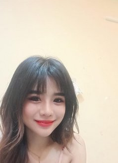 Jenny - escort in Gurgaon Photo 2 of 4