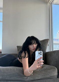 Sodai - puta in Al Juffair Photo 3 of 5