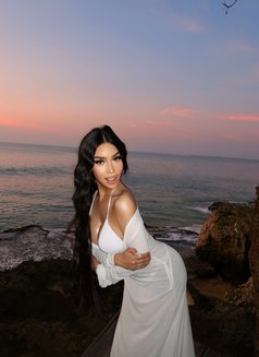 Sodalicious Just Arrived - Transsexual escort in Bali Photo 6 of 8