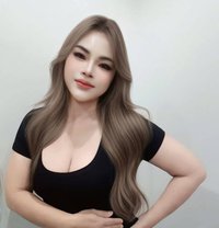 Sofai massage professional - puta in Riyadh Photo 1 of 9