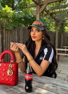 Sofi_999 in Bahrain - puta in Al Manama Photo 11 of 14