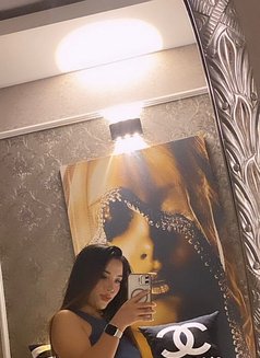 Sofi Both Hot Massage - Acompañantes transexual in Doha Photo 2 of 5