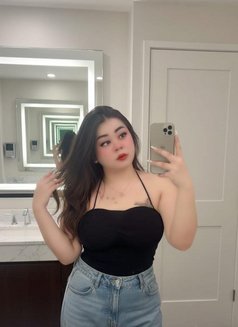 Sofi - escort in Gurgaon Photo 2 of 7