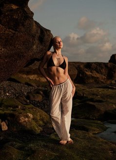 Sofi - escort in Bangkok Photo 2 of 10