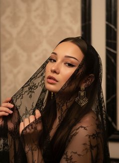 Vika 19y, Hot Teen - escort in Dubai Photo 8 of 10