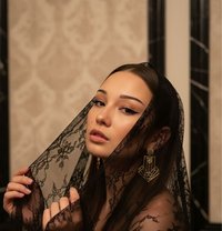 Vika 19y, Hot Teen - puta in Dubai Photo 8 of 10