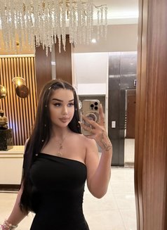 Sofia - puta in Dubai Photo 7 of 7