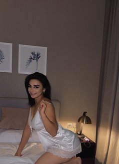 Sofia - escort in Dubai Photo 5 of 11
