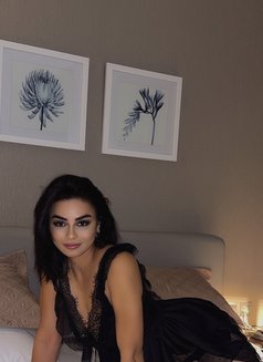 Sofia - escort in Dubai Photo 8 of 11