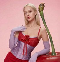 Sofia - escort in Singapore