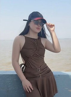 Sofia Camreal Meet 🥵 - puta in Hyderabad Photo 9 of 11