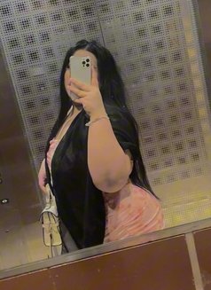 Sofia Chubby Girl Full Massage B2B - escort in Al Manama Photo 3 of 10