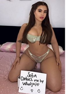 Sofia - escort in Abu Dhabi Photo 4 of 6