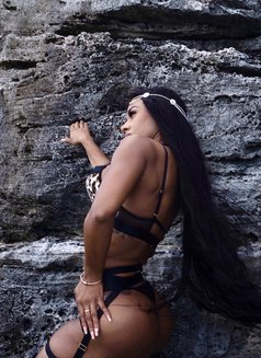 Sofía sexy - escort in Dubai Photo 27 of 28