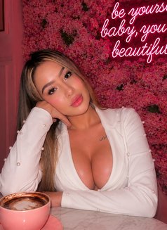 Sofia - escort in Dubai Photo 6 of 7