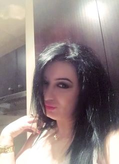 Sofia Curvy Courtesan - escort in Dubai Photo 6 of 9
