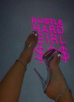 Agency Maisson Venesse - escort agency in Dubai Photo 1 of 2