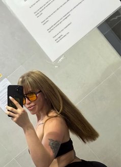 Sofía - escort in Dubai Photo 5 of 9