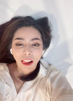 Sofia - escort in Eeklo Photo 4 of 5