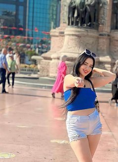 Sofia - puta in İstanbul Photo 8 of 8