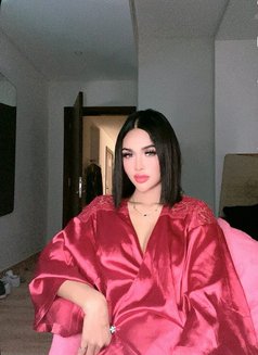 Sofia - masseuse in Khobar Photo 1 of 7