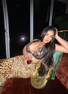 Sofia - puta in Dubai Photo 20 of 25