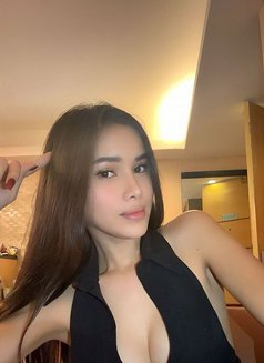 Sofía - escort in Bangkok Photo 2 of 8