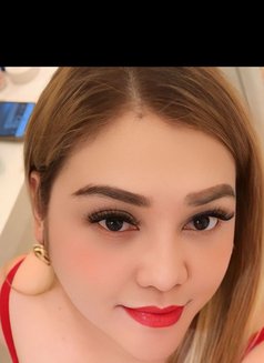 SoFiA - puta in Mumbai Photo 2 of 6