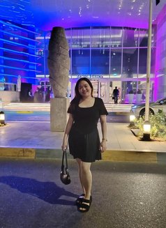 Sofia - escort in Singapore Photo 2 of 6