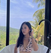 Sofia - Transsexual escort in Manila