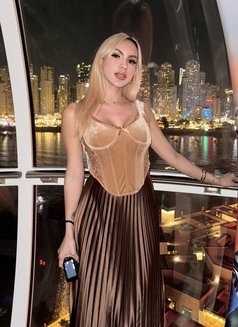 SOFİA FOX BIG DICK and CUM - Transsexual escort in Dubai Photo 4 of 29