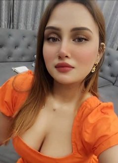 Sofia Gill - escort in Dubai Photo 3 of 3