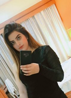 Sofia - escort in Dubai Photo 3 of 10