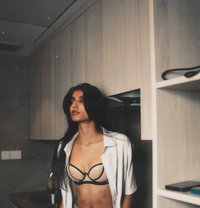 Sofia (i can verify myself) - puta in Dubai Photo 2 of 2