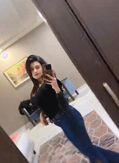 Sofia - escort in Dubai Photo 4 of 5