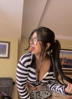 Sofia - escort in Pune Photo 2 of 12