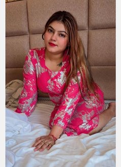 Sofia - escort in Pune Photo 6 of 12