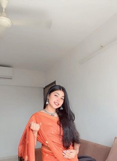 Sofia - escort in Pune Photo 8 of 12