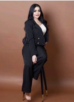 Sofia - puta in Pune Photo 2 of 12