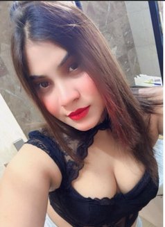 Sofia - puta in Pune Photo 7 of 12