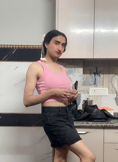 Sofia - Acompañantes transexual in New Delhi Photo 10 of 11