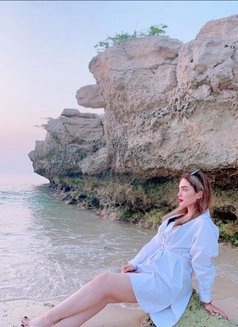 Sofia - escort in Muscat Photo 1 of 2