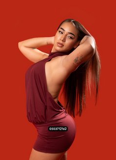 Sofia - masseuse in Abu Dhabi Photo 1 of 14