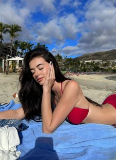 SoFia - puta in Hong Kong Photo 9 of 9